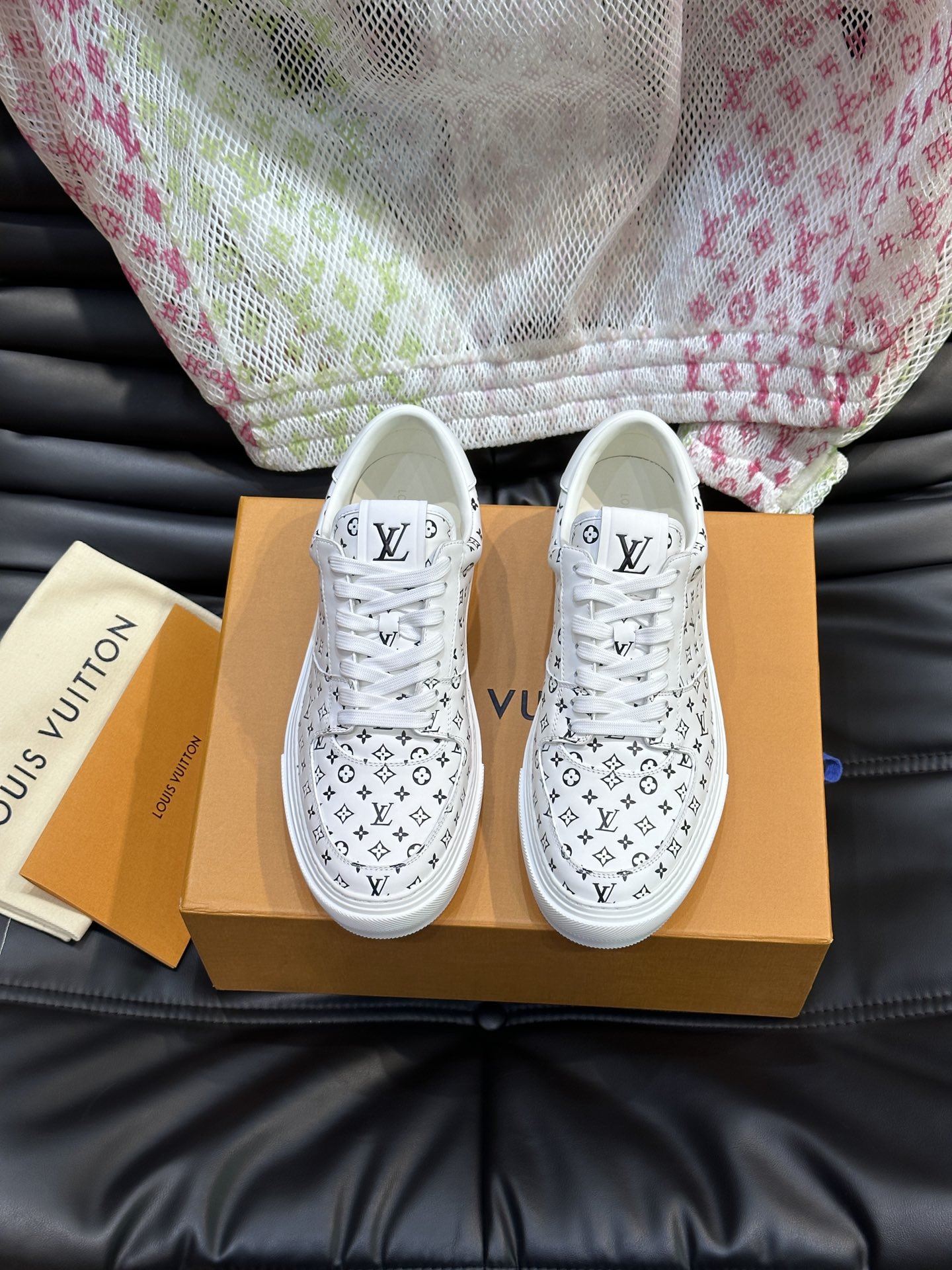 Louis Vuitton Low Shoes